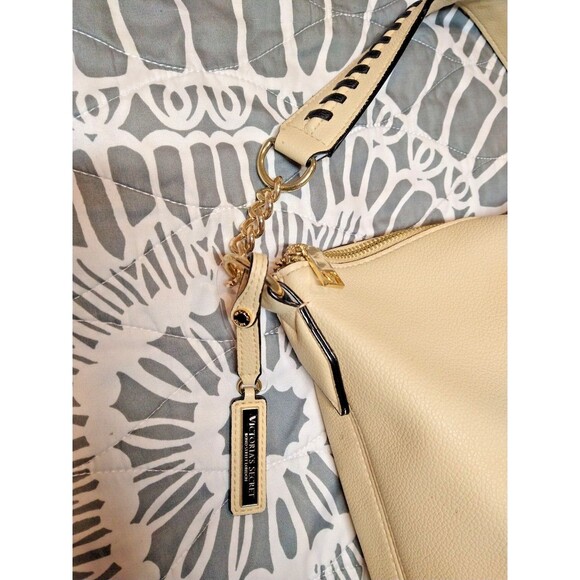 Victoria's Secret Shoulder Hand Curved Bag Sand Python Large - Picture 6 of 9